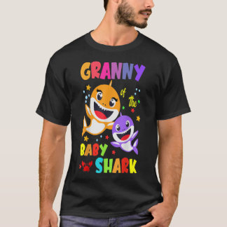 Oma des Baby Shark Birthday Granny Shark T-Shirt