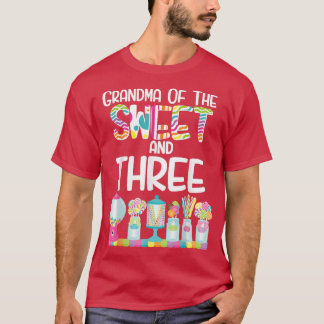Oma des Süßen und drei Bonbons zum Geburtstag T-Shirt