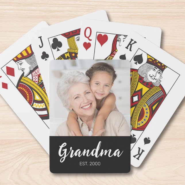 Oma erstellte Skript schwarzes Foto Spielkarten (Von Creator hochgeladen)