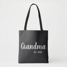 Oma gegründet Weiß Schrift