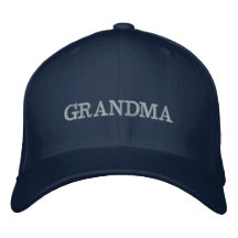 Oma Hat bestickt