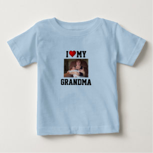 Oma: ICH LIEBE MEINE OMA Baby T-shirt