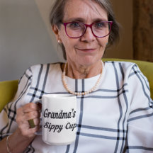 Oma lustige Kaffee Zitat schwarzer Halbtext