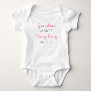 Oma macht alles besser rosa baby strampler