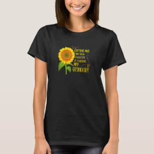 Oma meine neue Übung ist Großkinder Großmutter T-Shirt
