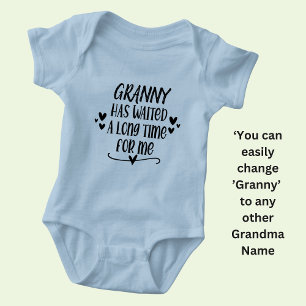 Oma-Name ändern hat lange auf mich gewartet Baby Strampler