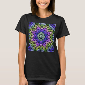 Oma-Quadrat-Häkelmuster Siebziger Retro-Grün T-Shirt