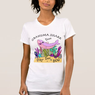 Oma Shark Doo Doo Family T-Shirt