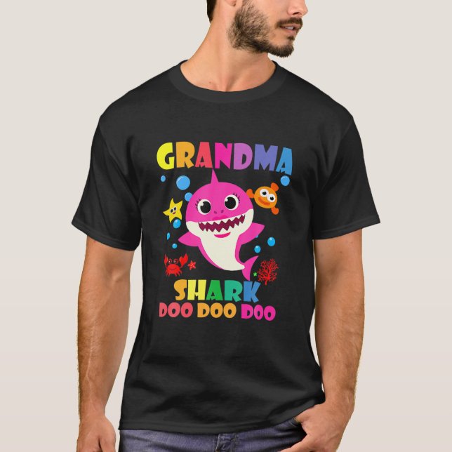 Oma Shark Doo Doo Funny Baby Mommy Daddy Kids T-Shirt (Vorderseite)