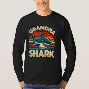Oma Shark Lustiger Shark Passende Familie für Frau T-Shirt