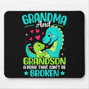 Oma und Enkel Ein Band, das nicht zerbrochen werde Mousepad