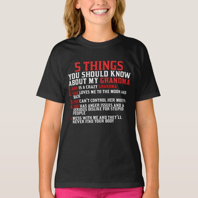 Oma und Großkinder T-Shirt (Vorderseite)