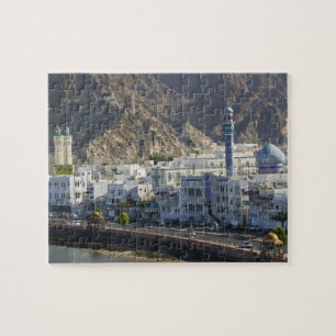 Oman, Maskat, Mutrah. Gebäude entlang von Mutrah