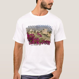 Oman, Westliche Hajar-Berge, Al Hamra. Stadt T-Shirt