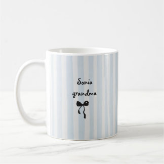 Omas des neuen Babys mit individuellem Namen und h Kaffeetasse