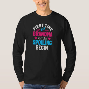 Omas erster Enkel wird verwöhnt T-Shirt
