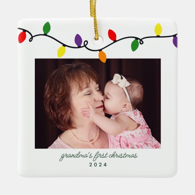 Oma's erstes Foto mit farbenfrohen Weihnachtsbeleu Keramikornament (Vorderseite)
