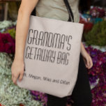 Oma's Getaway Bag von Enkeln Tasche<br><div class="desc">This design was created though digital art. It may be personalized in the area provide or customizing by choosing the click to customize further option and changing the name, initials or words. You may also change the text color and style or delete the text for an image only design. Kontakt...</div>