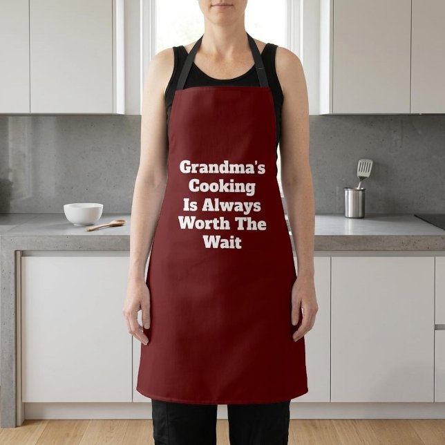 Oma's Kochen lohnt sich immer zu warten Schürze (Von Creator hochgeladen)