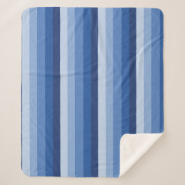 Ombre Streifen in blauen Tönen Sherpadecke