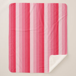Ombre Streifen in Rot bis Rosa Sherpadecke