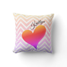 Ombre Sunset Heart on Zickzack Strip Throw Kissen