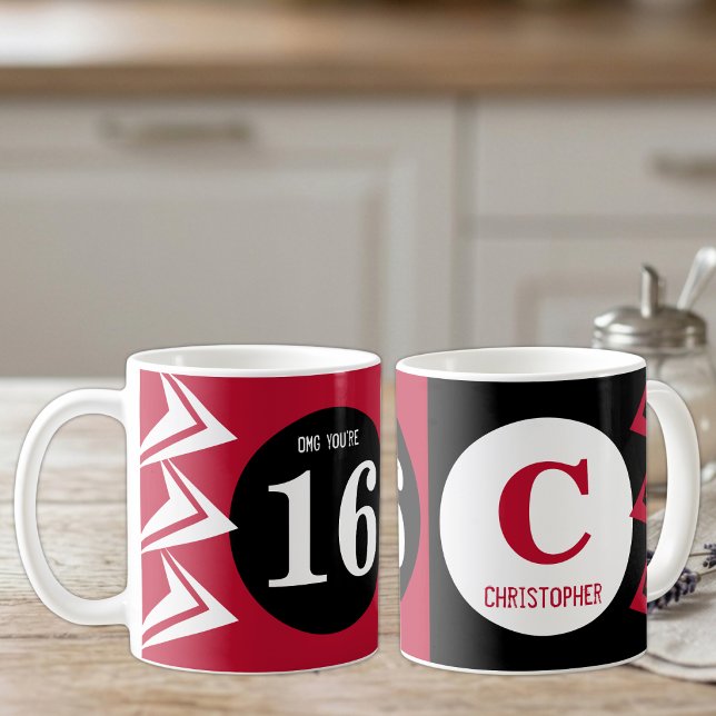 OMG Sie sind 16 Monogramm Name rot und schwarz Kaffeetasse (Von Creator hochgeladen)
