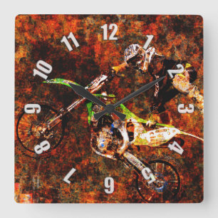 "On Fire" Freestyle Motocross Rider Quadratische Wanduhr