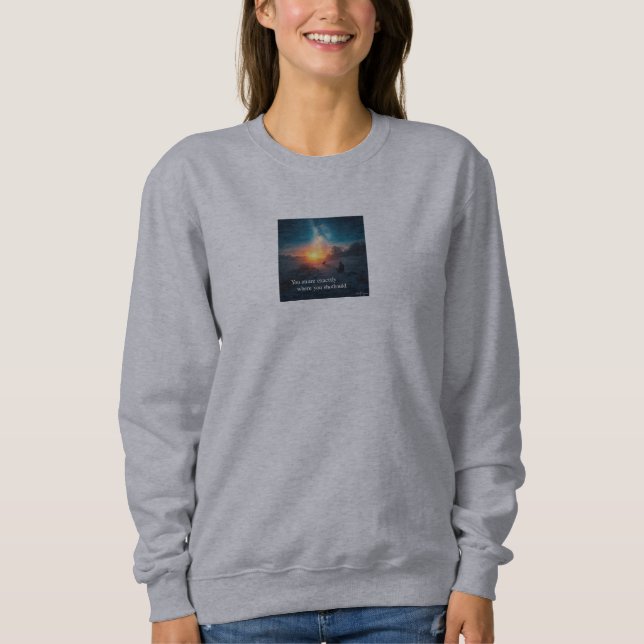 "On the Path of Reflection: Find Your Right Place" Sweatshirt (Vorderseite)