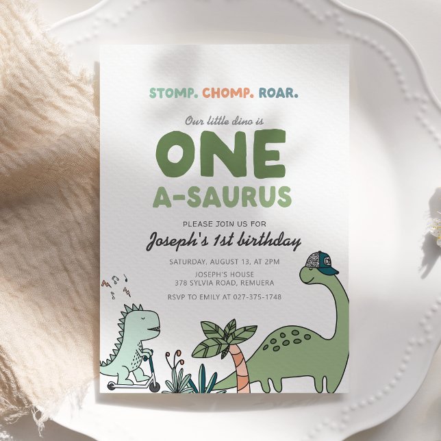 One-a-saurus Birthday Party Invitation Einladung (Von Creator hochgeladen)