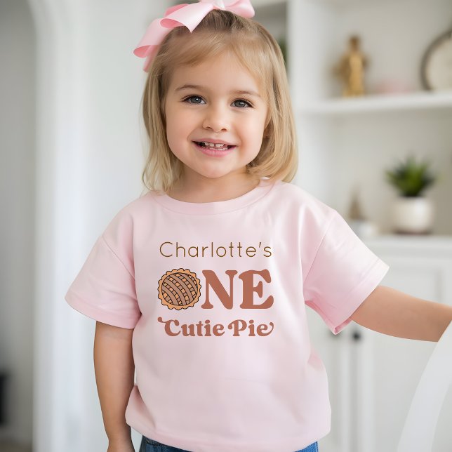 One Cutie Pie 1st Birthday Baby T-shirt (Von Creator hochgeladen)