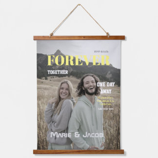 one day away dinner couple magazine photo yellow w wandteppich mit holzrahmen