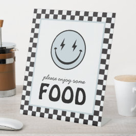 One Happy Typ Smile Face Food Station Sockelschild