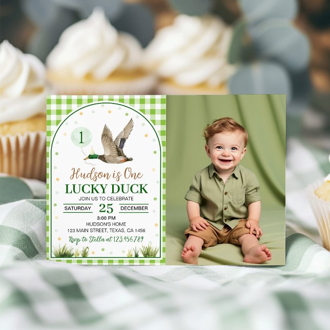 One Lucky Duck Green Gingham Birthday Foto Einladung (Von Creator hochgeladen)