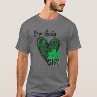 One Lucky Gigi Leopard Heart St Patrick’S Day T-Shirt