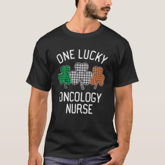 One Lucky Oncology Nurse St Patrick's Day Irish Fl T-Shirt