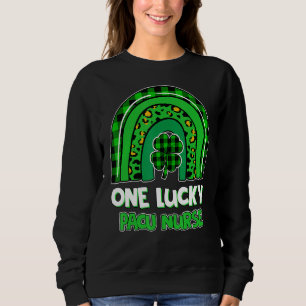 One Lucky Pacu Nurse Rainbow Kleeblatt St Patrick Sweatshirt