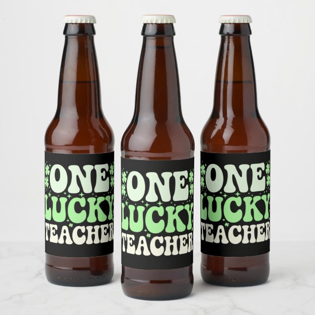 One Lucky Teacher Groovy Retro Teacher St Patricks Bierflaschenetikett (Flaschen)