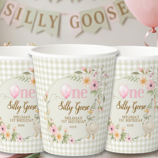 One Silly Goose Gingham Pink Floral Birthday  Pappbecher