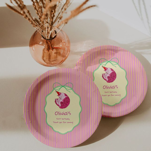 One Sleepy Cat 1st Birthday – Yellow Stripes Pappteller (Von Creator hochgeladen)