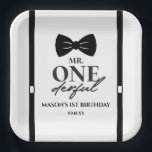 ONEderful Bowtie Erster 1. Geburtstag Party Pappteller<br><div class="desc">Dies ist ein Minimalistischer Mr. ONEderful Bowtie Suspenders First 1st Birthday Party Paper Teller!</div>