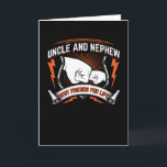 Onkel und Nephew sind die besten Lebensfreunde | G Karte<br><div class="desc">Onkel und Neffe die besten Freunde für das Leben. Ein nettes Geschenk für Onkel und Neffe mit einem lustigen Sprichwort. Eine ideale Geschenkidee für Onkel und Neffen zum Geburtstag oder Weihnachten.</div>