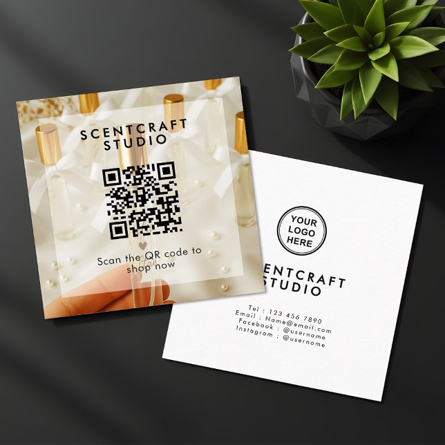 Online Shop Modern Photo Overlay QR Code Square Quadratische Visitenkarte (Von Creator hochgeladen)