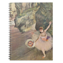 Ont dégazé le danseur avec un bouquet de carnet de