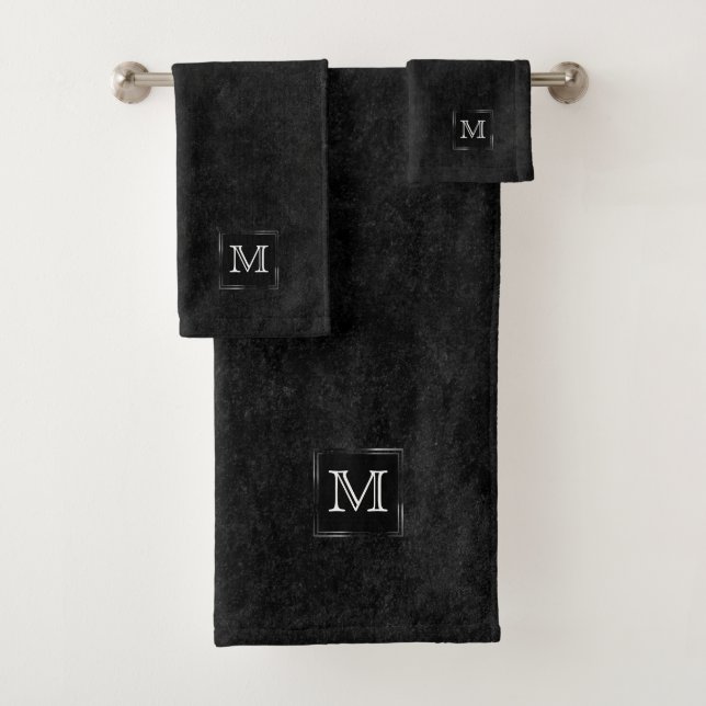 Onyx Black Velvet | Chalkboard Grunge Monogram Badhandtuch Set (Insitu)