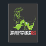 Opa Dinosaurier Großvater Dino Großkind Postkarte<br><div class="desc">Dieser niedliche Dinosaurier ist ein großartiges Geburtstagsgeschenk für Ihren Großvater,  der T-Rex Liebe. Zeig deinen Freunden,  wie sehr du Dinos magst.</div>