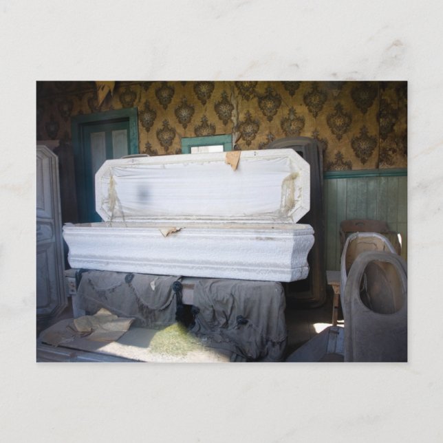 Open Casket City Morgue Postkarte (Vorderseite)