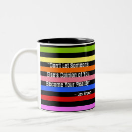 Opione sind nicht Realität Grunge Regenbogen Zweifarbige Tasse