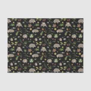 Opossum auf einem Berry-Feld in Schwarz Seidenpapier