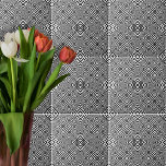 Optische Illusion Geometrisches Schwarz-Weiß-Muste Fliese<br><div class="desc">Cooles,  einzigartiges Dekorfliesen-Design mit Mosaikmustern im Op-Art-Stil,  bestehend aus schwarz-weiß geometrischen Formen.</div>